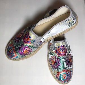 Embroidered Espadrille